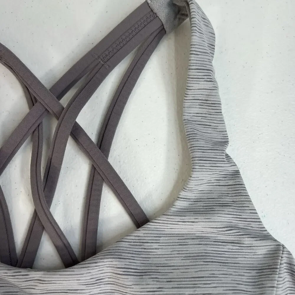 Lululemon Sz‎ 6 Free To Be Serene Bra Light Support C/D Cup Nimbus Battleship